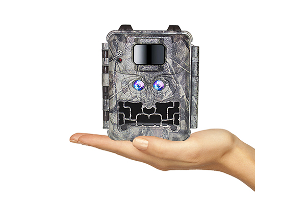 Trail Camera with Dual Lens